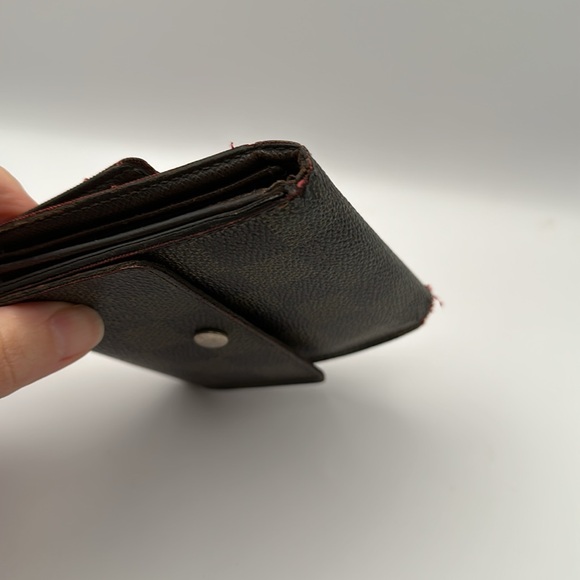 Louis Vuitton Damier Ebene snap wallet - Picture 7 of 12